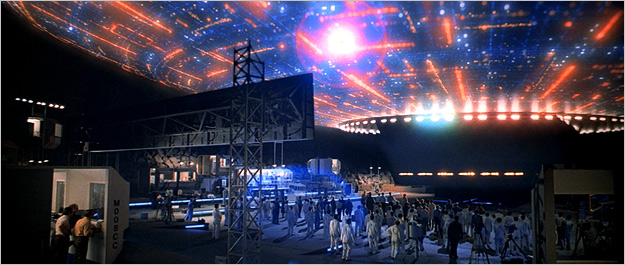 A scene from Close Encounters of the Third Kind